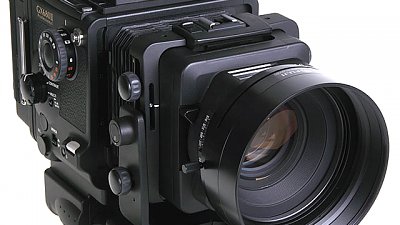 Fujifilm「積極投入」中片幅市場，主導 Sensor 比開發機身更吸引！
