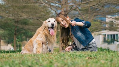 【Fever 達人】突破人像攝影的框框　與狗狗的快樂互動