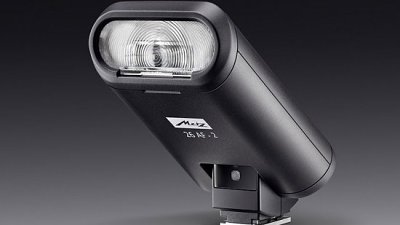 小巧閃燈兼有 LED：Metz 26 AF-2