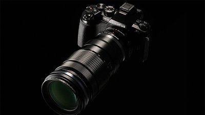 以 C、N 旗艦機為目標？Olympus E-M1 II 擬內置雙插卡！