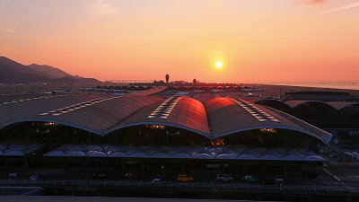 【Fai Redefined 專欄】跑道彼端的落日 - 機場展望台夜景