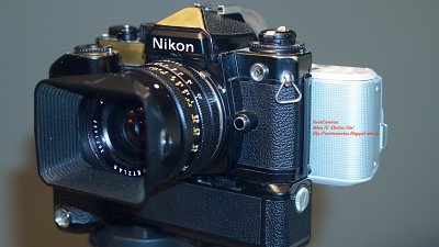 Nikon、Sony 終極「合體」！攝影老伯打造 Nikon FE「數碼背」！