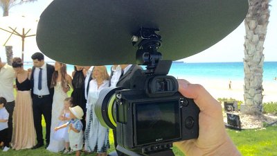 攝影師土炮出招：烈日下 A9 自己「擔遮」防過熱
