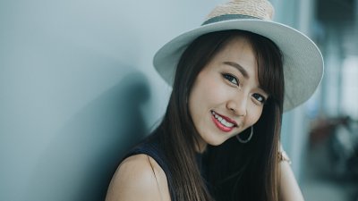 【LukeChanChan 專欄】雨天也不用怕 介紹幾個下雨時都可以利用自然光拍超美人像照的地方