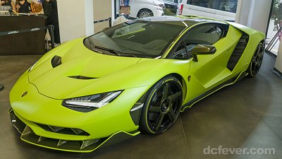 全港惟一綠色林寶堅尼 Centenario 展出，勢成跑車迷朝聖新焦點！