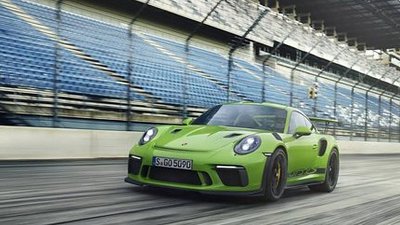 0-100 km/h 3.2 秒！2018 Porsche GT3 RS 駕到