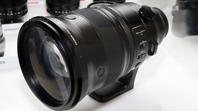 富士 XF200mm F2 OIS WR 或要價 4 萬 7 千！