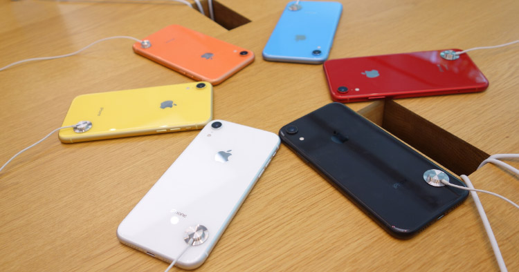 實機齊拍 Iphone Xr 首賣日實況 6 色命運有點不同 Dcfever Com