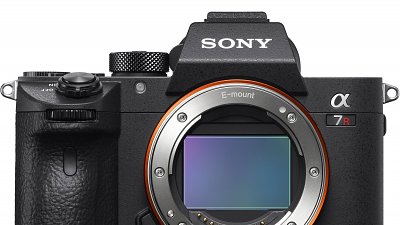 【超越 Canon？】傳 Sony A7R IV 配備 5,400 萬像素層疊式 CMOS！