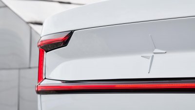Tesla Model 3 勁敵！Polestar 2 純電動車月尾登場