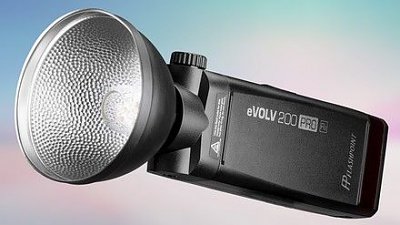Godox AD200 PRO 貼牌更新版搶先登場？