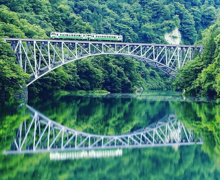 日本最美秘境鐵道 只見線馳騁翠綠溪谷 Dcfever Com