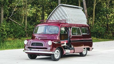 1960 年英國 Bedford 旅行老爺車開拍！梳妝枱、煤氣爐一應俱全