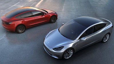 網購「擺烏龍」！德國父親誤訂 28 部 Tesla Model 3 成大客　總值 1,200 萬