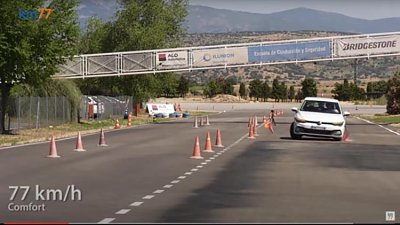 【有片】Volkswagen 8 代 Golf「Moose Test」跑出 69km/h　比 7 代還要差？！