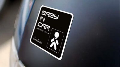 【長知識】「Baby in car」車貼唔好亂用！亦不是給後車看「咁簡單」？