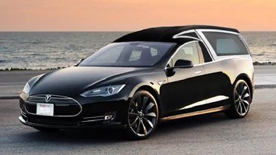 Tesla Model S 激改「靈車」送最後寧靜一程　網民：本身就是靈車！