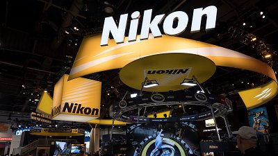 Nikon 一邊裁員 2,000 人，一邊表示數月內會有新無反登場