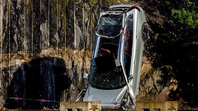 【有片】Volvo 高空實測安全指數　100 米墜落模疑極端車禍