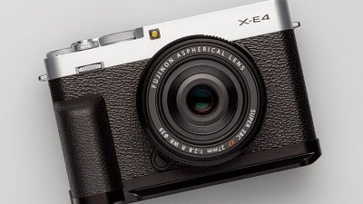 最薄身 X 系機：Fujifilm X-E4