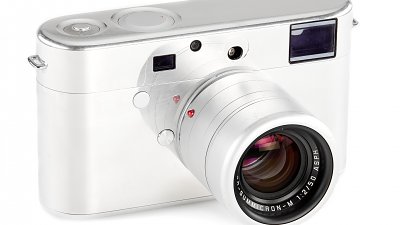 Apple 設計師加持：鋁製 Leica 光脫脫原型機拍賣價可達 200 萬港元！