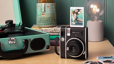 皮革設計更型格  Fujifilm Instax mini 40