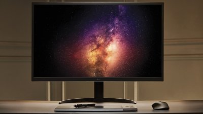 LG 推出首款 OLED 專業顯示器，索價三萬港元！