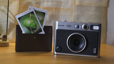 轉出 100 種可能！Fujifilm instax mini Evo 即影即有相機