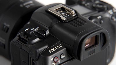 攝影攝錄同樣專業  Canon EOS R5 C 兩用電影機
