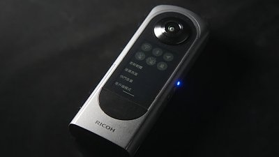 內建大屏更好用  Ricoh Theta X 360 相機