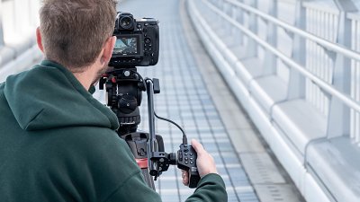 Nikon 為 Z 系統開發 MC-N10 遙控手柄