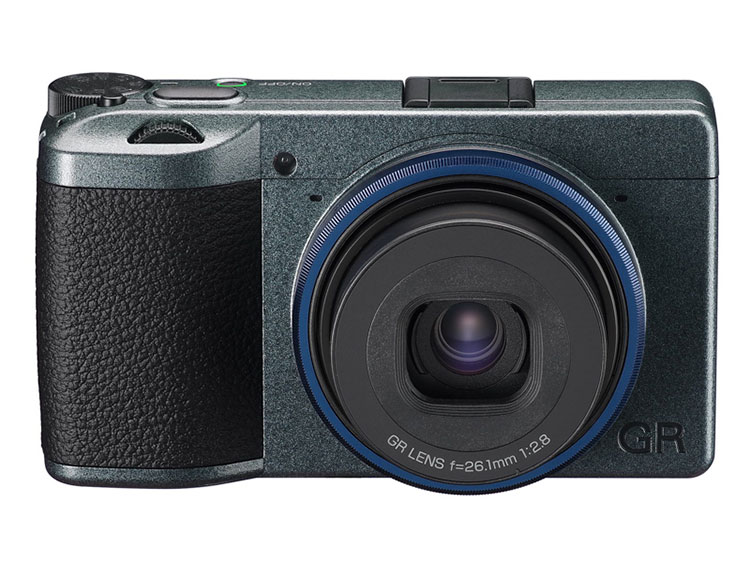 較套裝版僅平US$50？Ricoh GR IIIx Urban Edition「單飛」上市