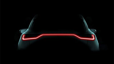 Lexus 全新入門小休旅曝光，LBX 將於 6 月 5 日發表