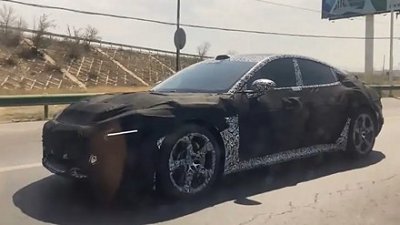 小米電動車真係有！新疆路試照片曝光