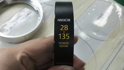 全新洩漏諜照方式？Nikon 正開發 NIKKOR 28-135mm 電動變焦鏡