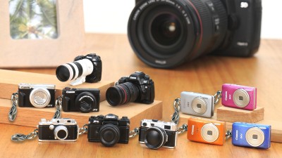 Canon 相機變身扭蛋吊飾！除了 R1、5D II，還有這款人氣皇！