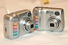 Nikon CoolPix 3200 / 2200 正式上市