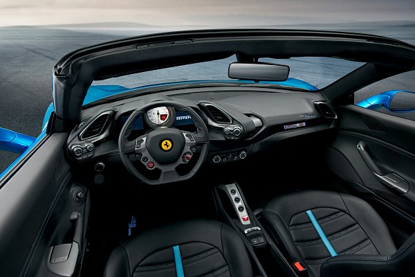 Ferrari 488 Spider 香港規格、價錢及介紹文 - DCFever.com