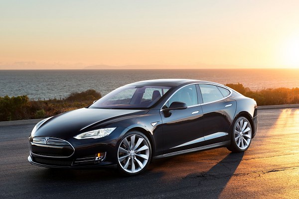 tesla_459_1484107285.jpg