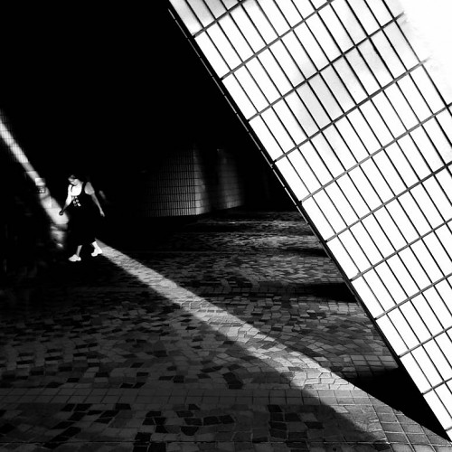 隙縫 (Aperture) 
