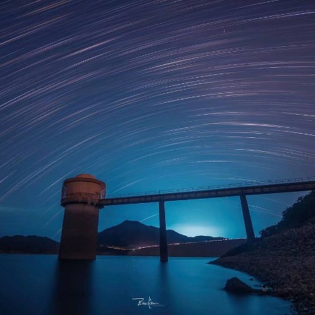 東壩星軌