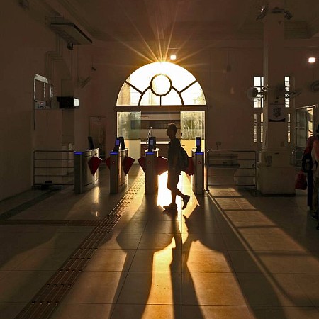 旅攝光影: 車站光影 ( Light & Shadow of Train Station) 
