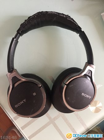 出售 Sell Sony Bluetooth headphone - DCFeve
