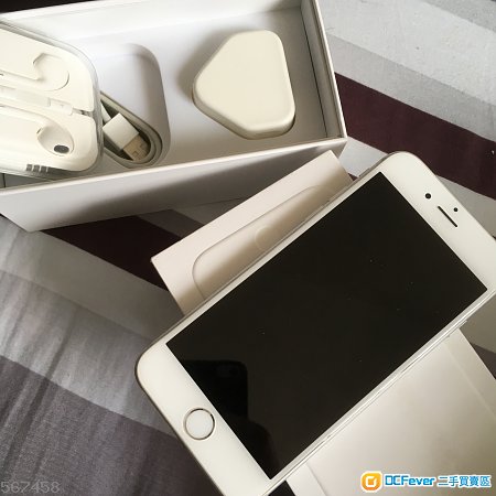 平放iphone 6 64gb 银色 香港行货